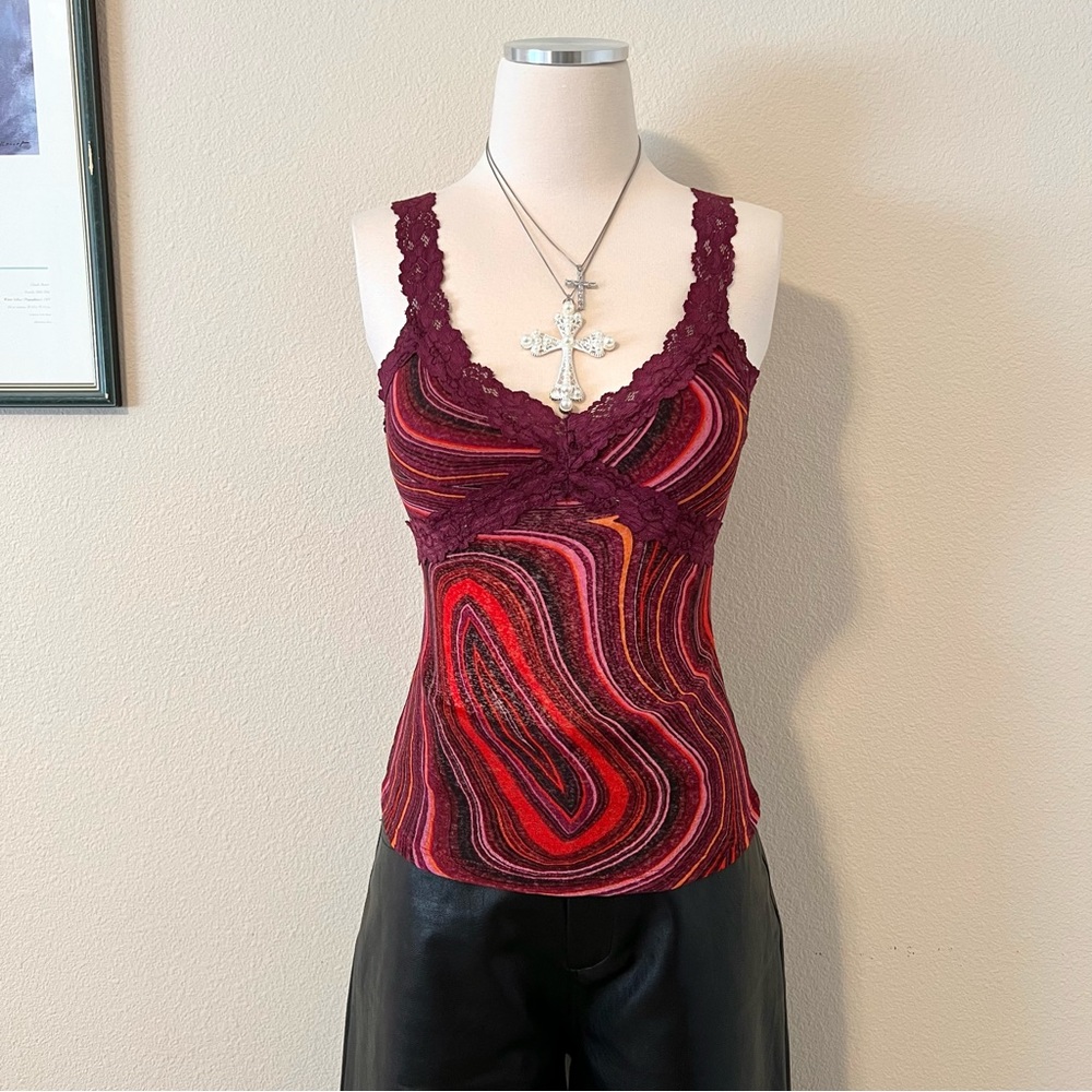 Vintage Burgundy Marble/Agate Print Lace Tank Top